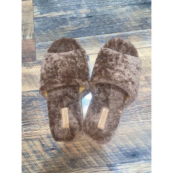 Vince Shoes - Vince Lamb‎ Fur Slides